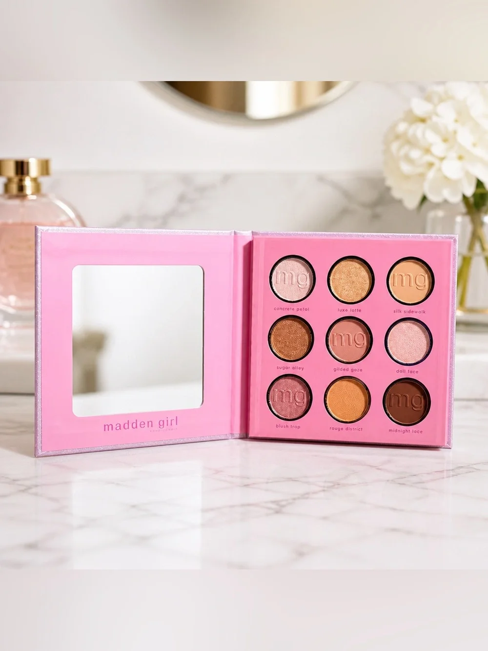Madden Girl 9 Color Eyeshadow Palette With Mirror NWT